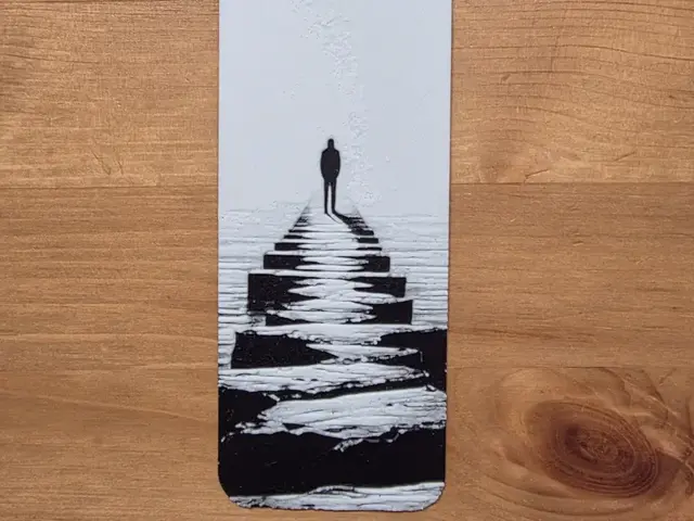 HueForge model: Figure Stood Out To Sea by Morganja