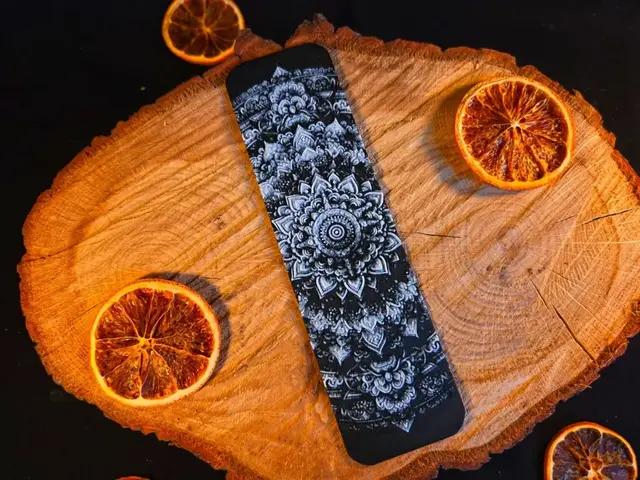 HueForge model: Ornament 1 bookmark by EternalDesigns3D