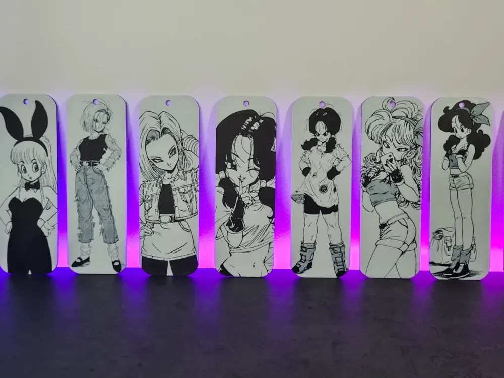 Dragon Ball Girls Hueforge BookMark Black & White by Montoya Maker HueForge model: Dragon Ball Girls Hueforge BookMark Black & White by Montoya Maker
