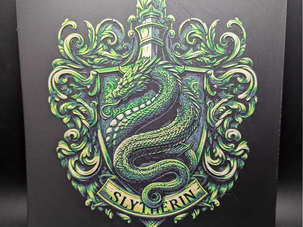 Slytherin Hueforge by the_bearded_jedi HueForge model: Slytherin Hueforge by the_bearded_jedi