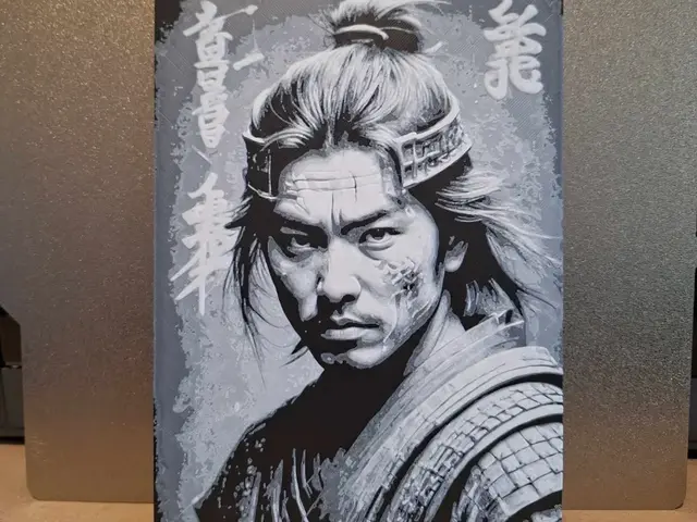 HueForge model: Japanese warrior - 2 colour - hueforge by 3dGlow