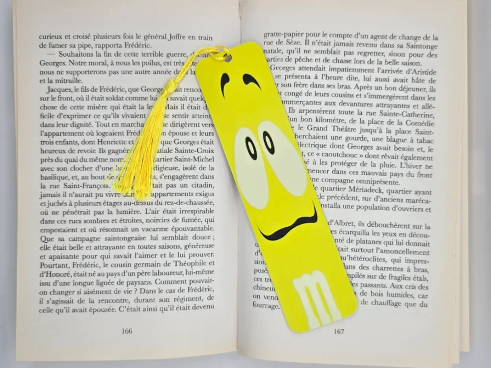 Bookmark M&M's Yellow by Kactus Fpv HueForge model: Bookmark M&M's Yellow by Kactus Fpv