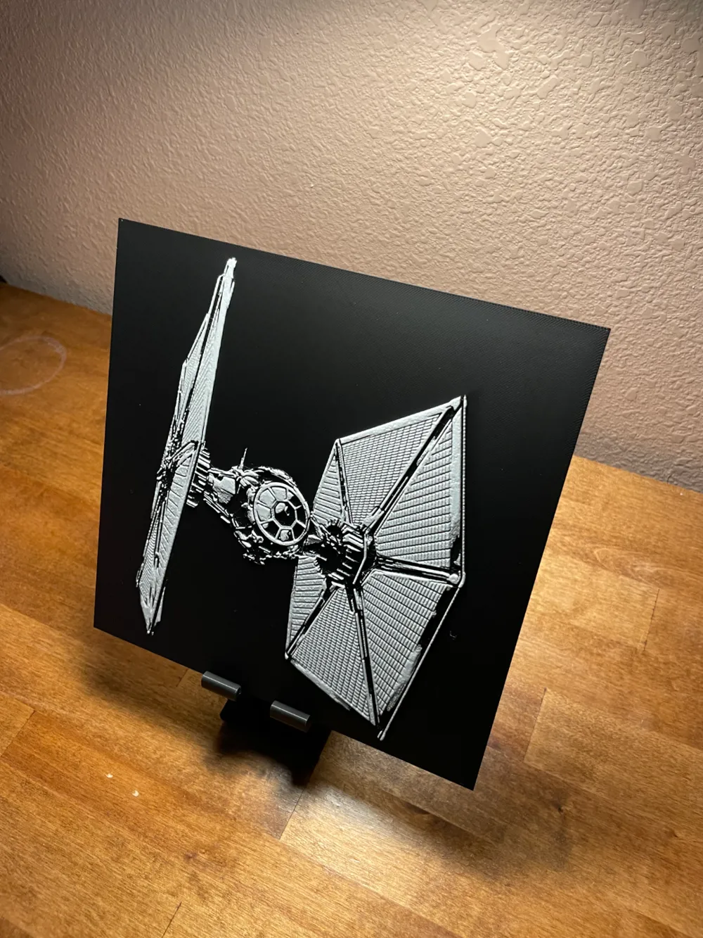Hueforge - Star Wars - Tie Fighter by Cloudy Nostalgia HueForge model: Hueforge - Star Wars - Tie Fighter by Cloudy Nostalgia