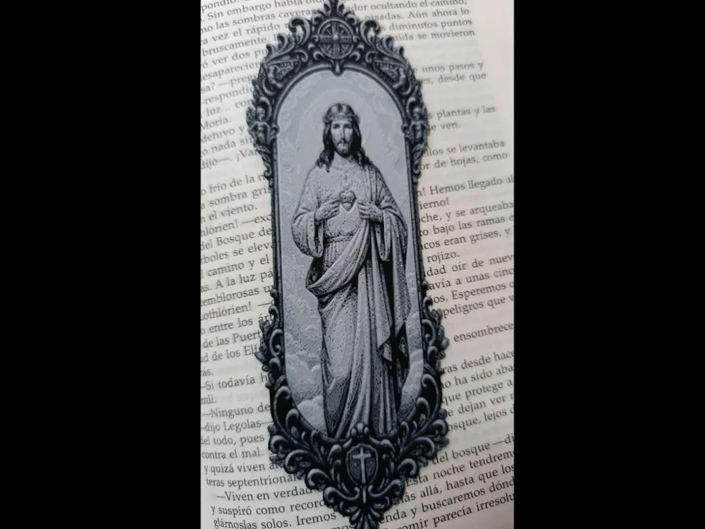 Sacred Heart of Jesus 2 by FYTY112 HueForge model: Sacred Heart of Jesus 2 by FYTY112