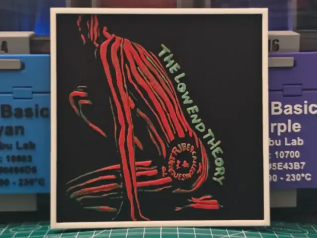 HueForge model: A Tribe Called Quest "The Low End Theory" Album by Lumpy3D