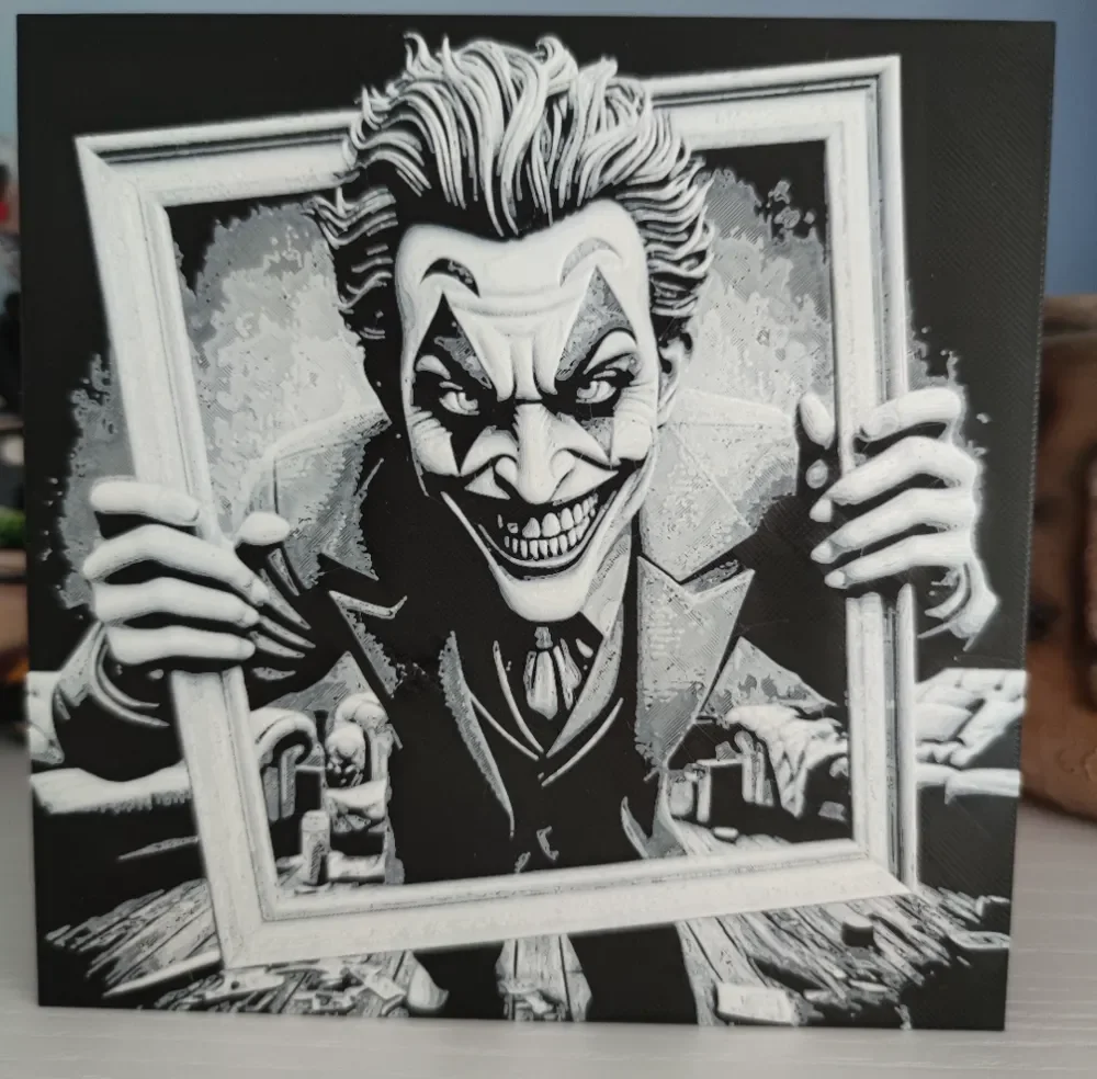 Hueforge Joker by Litolunar HueForge model: Hueforge Joker by Litolunar