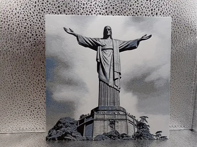 HueForge model: Christ the Redeemer – Hueforge by Borishotch Industries