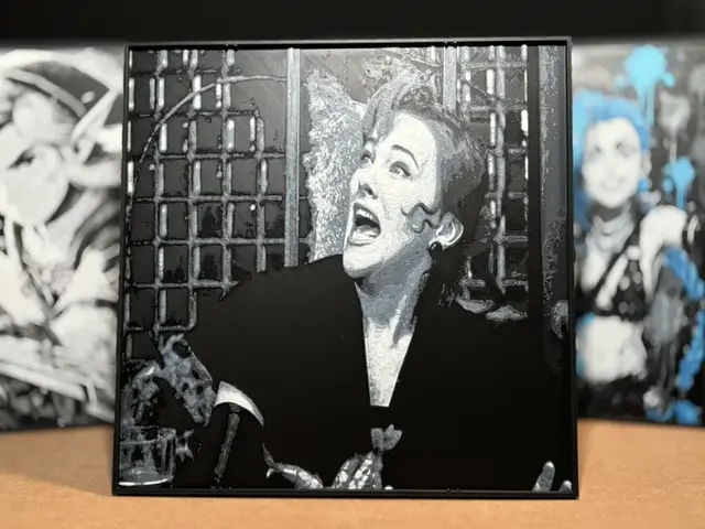 HueForge model: Catherine O'Hara | Delia Deetz | Beetlejuice by Hush | PixelFF