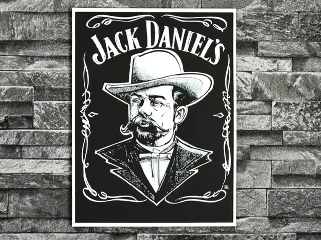 HueForge model: Hueforge Mr. Jack Daniel's 2 colors by StefBull85