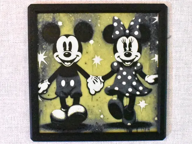HueForge model: Mickey and Minnie Hueforge by Chris B