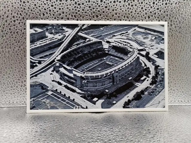HueForge model: Cleveland Browns – Huntington Bank Field Hueforge by Borishotch Industries