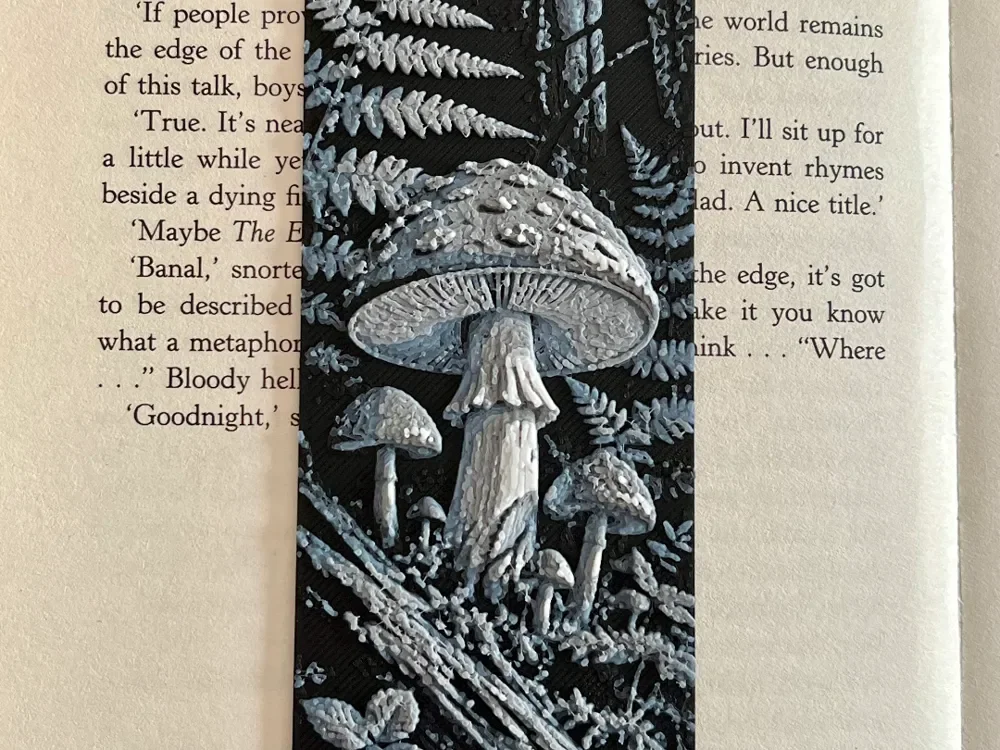 Fly Agaric Mushroom Bookmark by HexarHaus HueForge model: Fly Agaric Mushroom Bookmark by HexarHaus