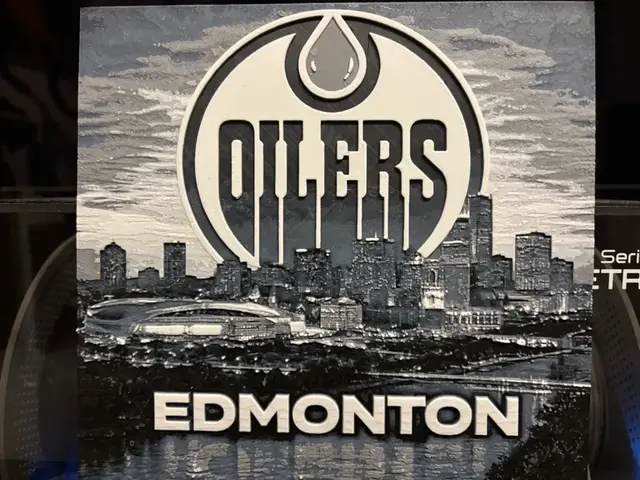 Edmonton Oilers Skyline NHL Hueforge