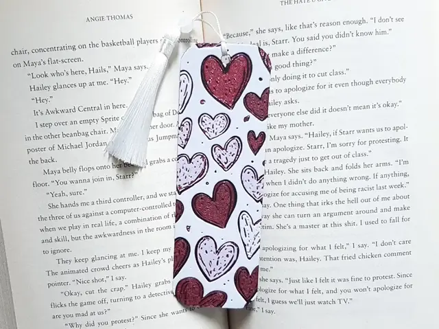 HueForge model: Hearts Bookmark, Hueforge by Dame Jo