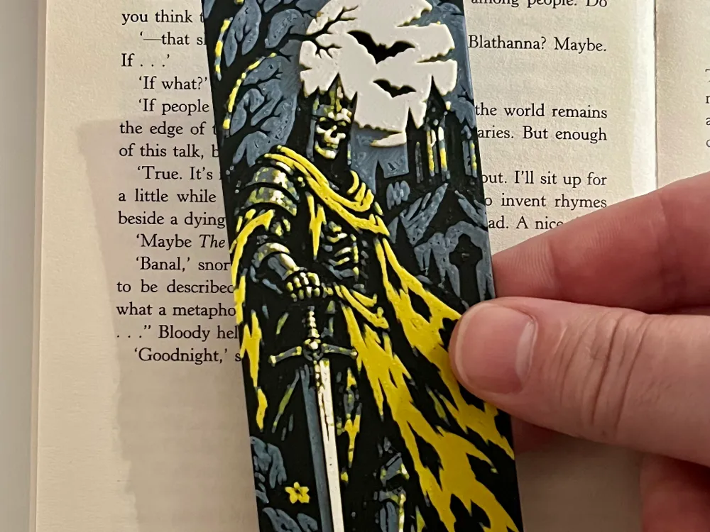 Undead Knight Halloween Bookmark by HexarHaus HueForge model: Undead Knight Halloween Bookmark by HexarHaus