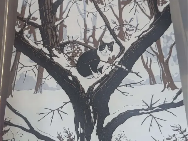 HueForge model: hueforge cat in a snowy tree by ZombiePaint3D