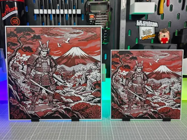 Samourai Red Mountain - Hueforge - 4 Colors