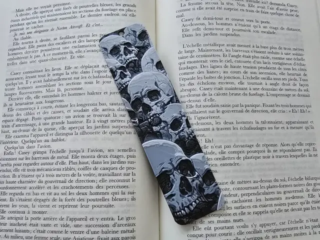 HueForge model: Bookmark Skull by Kactus Fpv