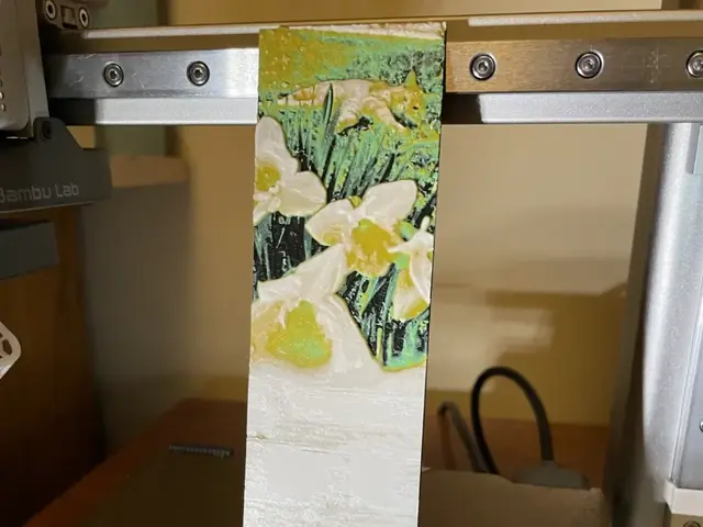 HueForge model: Cat in the flowers bookmark by 3D_Forged