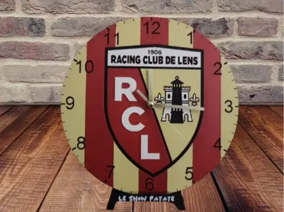 HueForge model: RC Lens Clock hueforge by leshowpatate