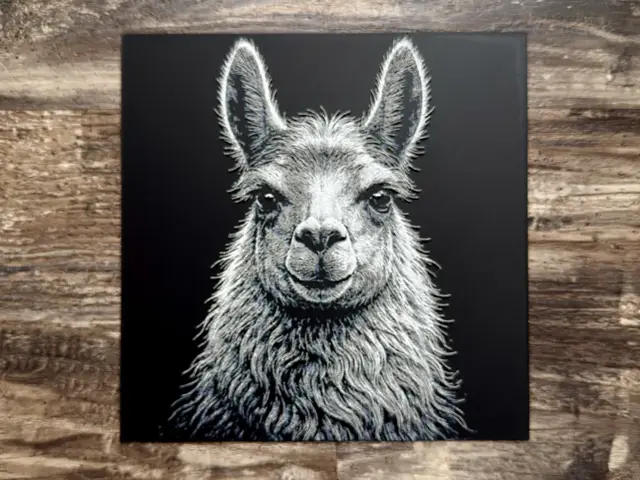 HueForge model: Llama Wildlife Series by novy