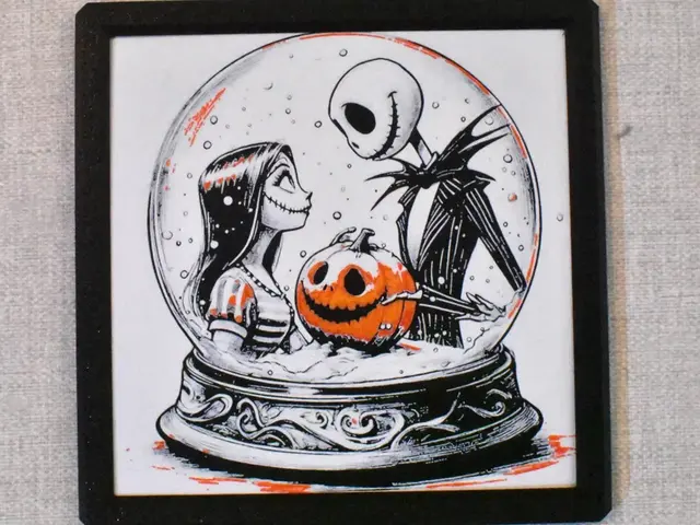 HueForge model: Jack and Sally Snowglobe Hueforge by Chris B