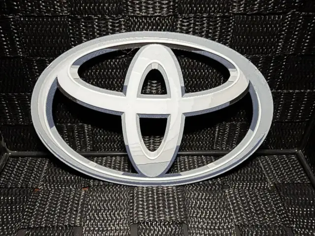 HueForge model: Toyota Logo - Hueforge by JoDau