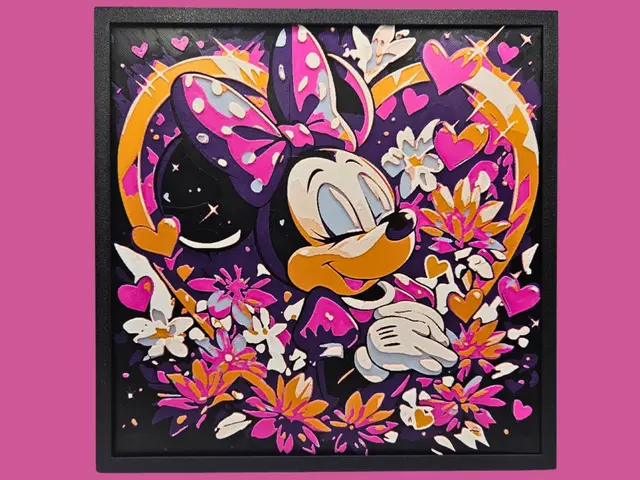 HueForge model: Minnie Mouse Hearts and Flowers by BusyKikiBee