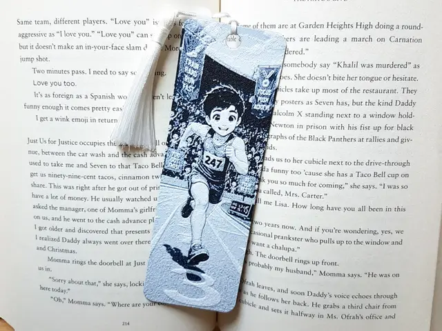 HueForge model: Bookmark, Track and Field Athlete, Boy by Dame Jo