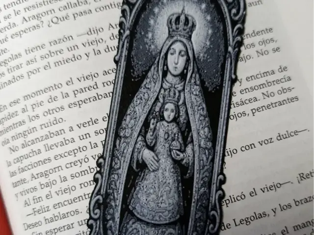 HueForge model: Virgin and Child by FYTY112