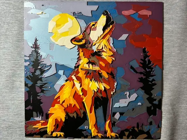 HueForge model: Geometric Wolf Hueforge by Hey Ben
