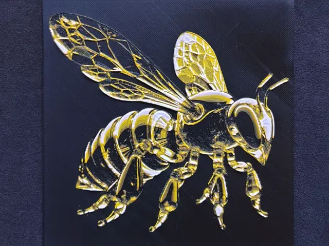 HueForge model: Glass bee HueForge by fD.667