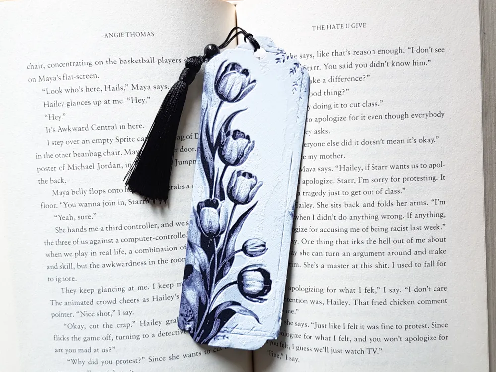 Bookmark, Tulips, Flowers by Dame Jo HueForge model: Bookmark, Tulips, Flowers by Dame Jo