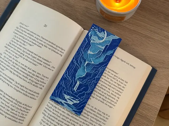 HueForge model: Winter Bookmark - Moonlit Mountains by Copenhagen Crafter