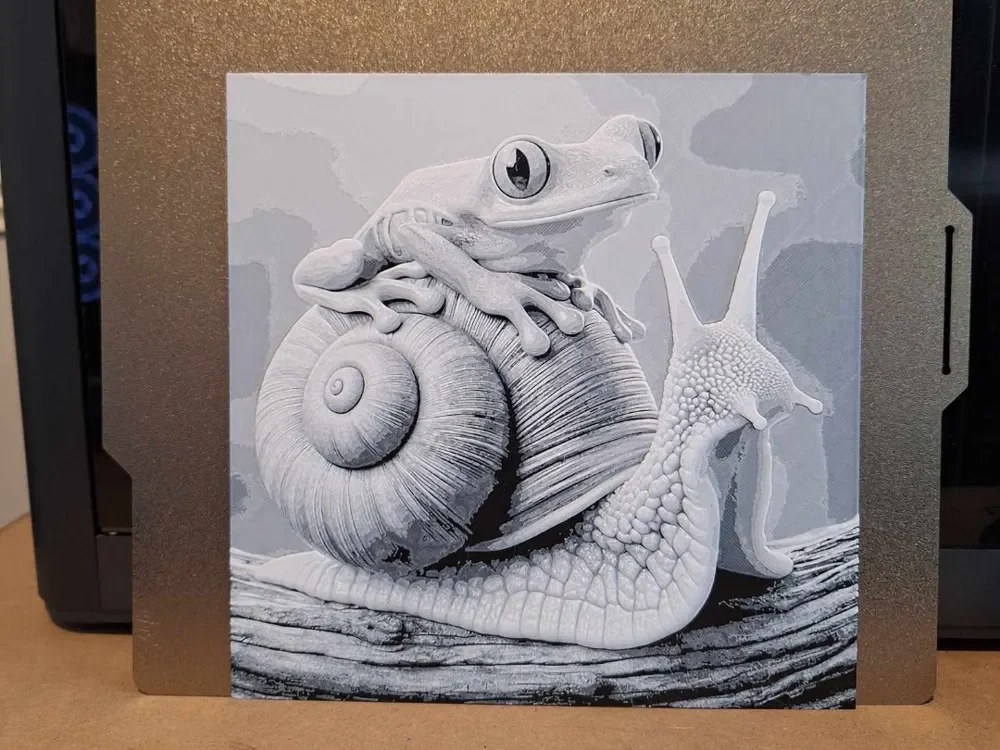 The snail and the hitchhiker - 2 colour - hueforge by 3dGlow HueForge model: The snail and the hitchhiker - 2 colour - hueforge by 3dGlow