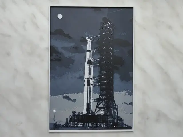 HueForge model: Saturn V - Hueforge by BeaN