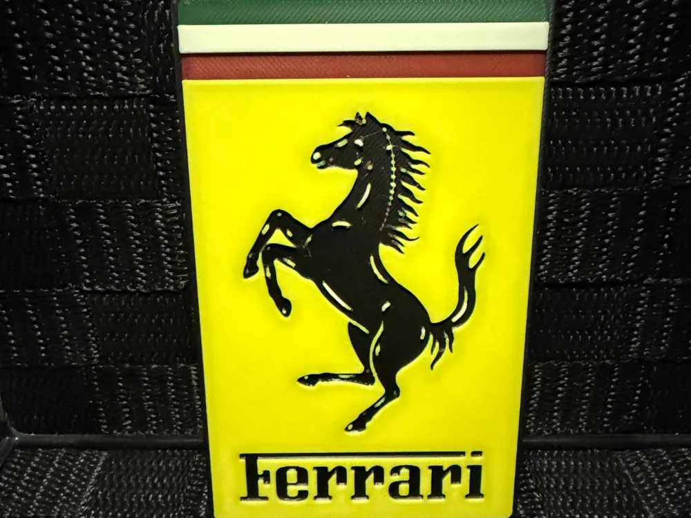 Ferrari Logo - Hueforge by JoDau HueForge model: Ferrari Logo - Hueforge by JoDau