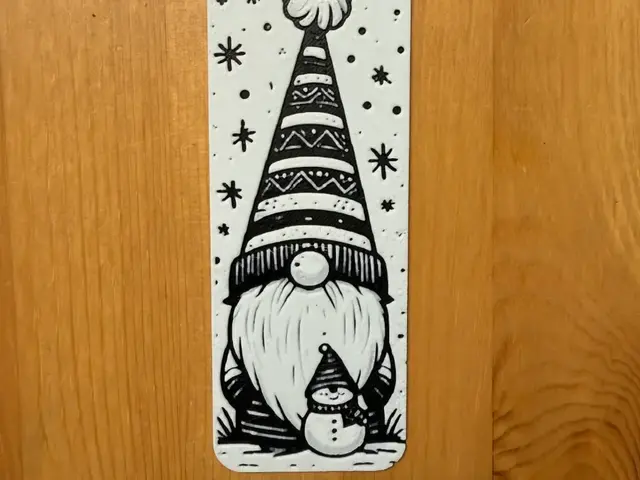 HueForge model: Christmas Gonk Bookmark by Morganja