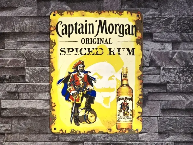 HueForge model: Hueforge Captain Morgan by StefBull85