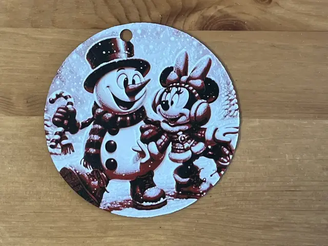 HueForge model: Minnie mouse Christmas bauble by Morganja