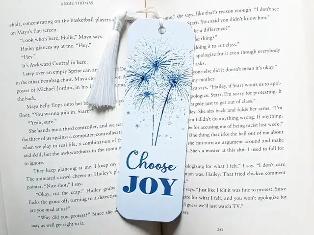HueForge model: Bookmark, Choose Joy, Inspirational Quote by Dame Jo