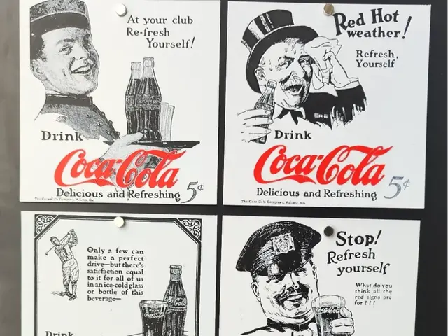 HueForge model: Coca cola Vintage advertising set - hueforge by Altf4-Formation