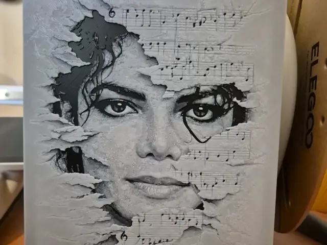 HueForge model: michael jackson song papers hueforge by Buntsta