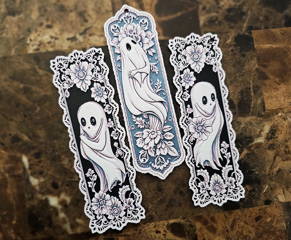 Ornate Ghost Bookmarks 3 - Hueforge - 4 Colors by doodleddigital HueForge model: Ornate Ghost Bookmarks 3 - Hueforge - 4 Colors by doodleddigital