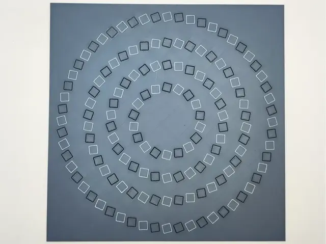 HueForge model: Pinna's optical illusion - hueforge by Altf4-Formation