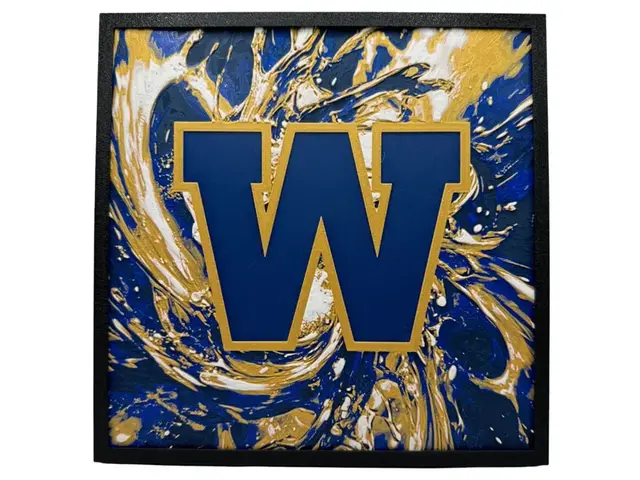 HueForge model: Winnipeg Blue Bombers - CFL Hueforge by Canadian Gamer
