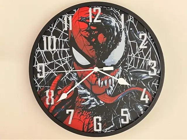 HueForge model: Customizable Clock - Spiderman and Venom Symbiote by 3djd