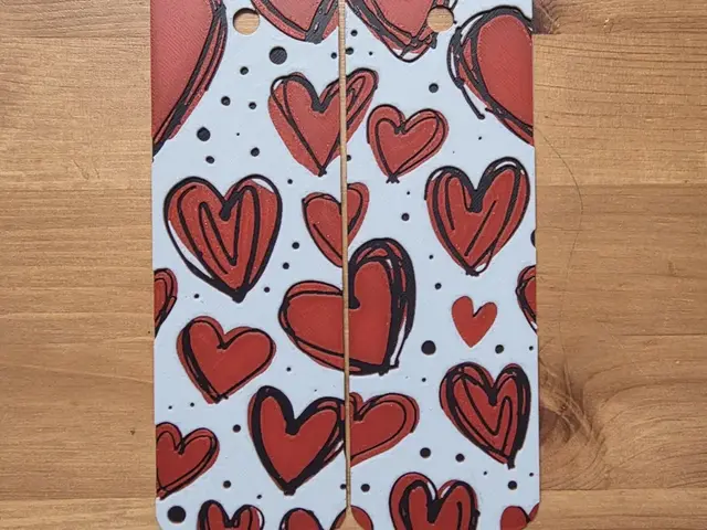 HueForge model: x2 Heart Bookmark by Morganja