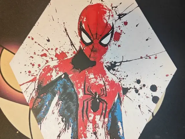 HueForge model: Hueforge Spiderman honeycomb mode by JGz3DMaker