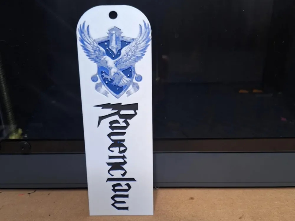 Harry Potter - Ravenclaw bookmark by 3dGlow HueForge model: Harry Potter - Ravenclaw bookmark by 3dGlow